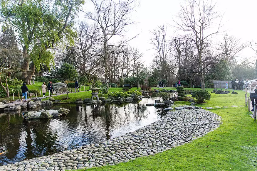 Proposal photography at Kyoto Gardens