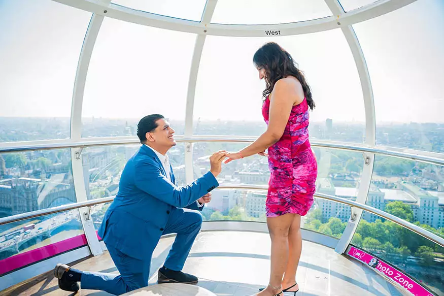 Proposal photography at She Said Yes at The London Eye
